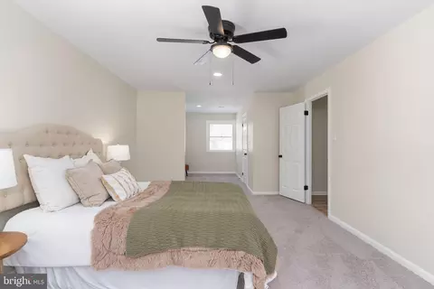 Bedroom - 3234 Riverview Dr, Triangle, VA 22172 photo 2 of 7