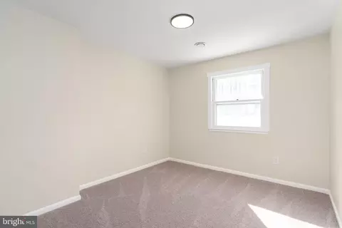 Bedroom - 3234 Riverview Dr, Triangle, VA 22172 photo 4 of 7