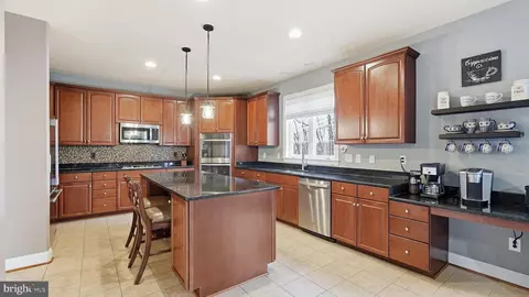 14439 Hamill Run Dr, Gainesville, VA 20155 photo 9