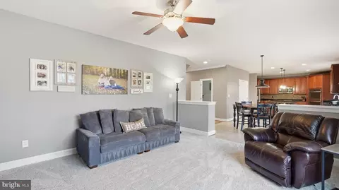 14439 Hamill Run Dr, Gainesville, VA 20155 photo 13