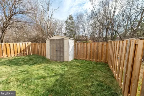 Exterior - 7401 Emerald Dr, Manassas, VA 20109 photo 6 of 6