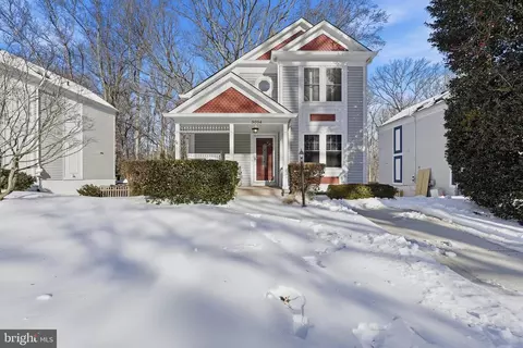 3094 Fennegan Ct, Woodbridge, VA 22192