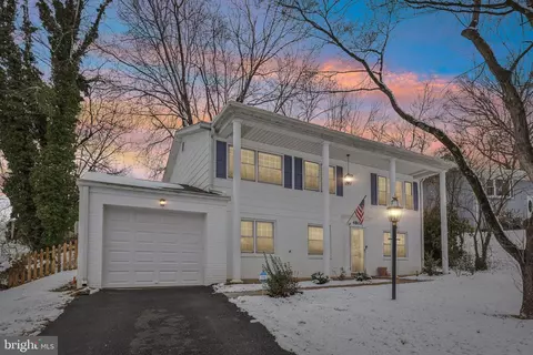 4807 Kellogg Dr, Woodbridge, VA 22193