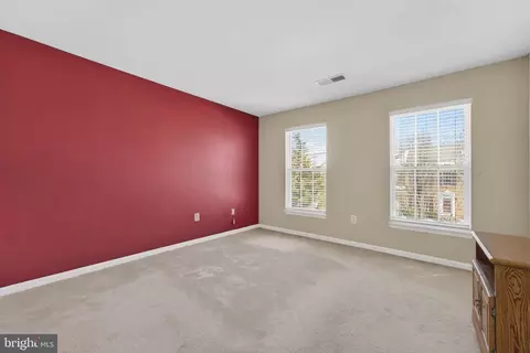 8372 Tenbrook Dr, Gainesville, VA 20155 photo 40