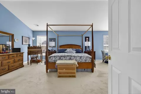 8372 Tenbrook Dr, Gainesville, VA 20155 photo 32