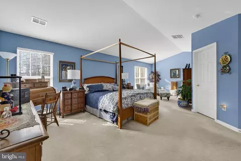 8372 Tenbrook Dr, Gainesville, VA 20155 photo 33