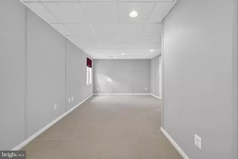 8372 Tenbrook Dr, Gainesville, VA 20155 photo 47