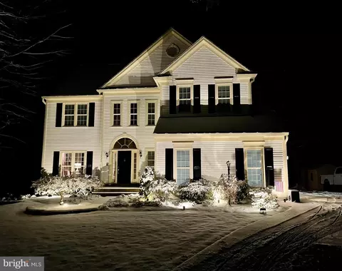 11920 Coloriver Rd, Manassas, VA 20112