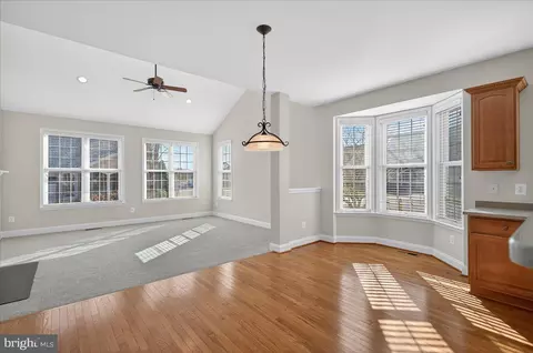 Living - 6159 Ferrier Ct, Gainesville, VA 20155 photo 5 of 7
