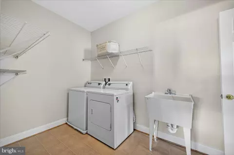Other - 6159 Ferrier Ct, Gainesville, VA 20155 photo 13 of 31