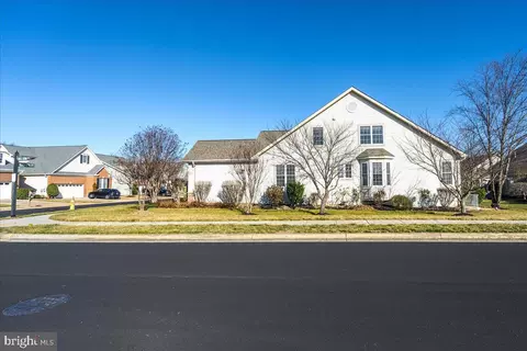 Exterior - 6159 Ferrier Ct, Gainesville, VA 20155 photo 6 of 8