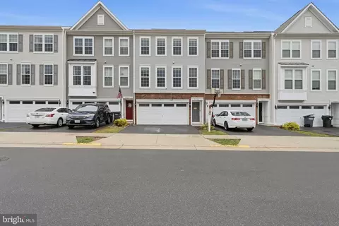 9087 Connor House Rd, Manassas, VA 20110