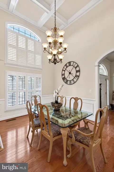 Dining - 8471 Link Hills Loop, Gainesville, VA 20155 photo 4 of 6