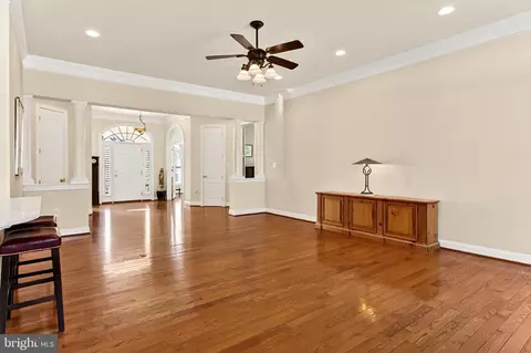 Living - 8471 Link Hills Loop, Gainesville, VA 20155 photo 5 of 8