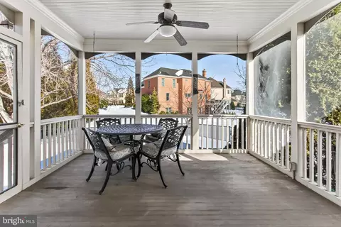 Exterior - 8471 Link Hills Loop, Gainesville, VA 20155 photo 5 of 10