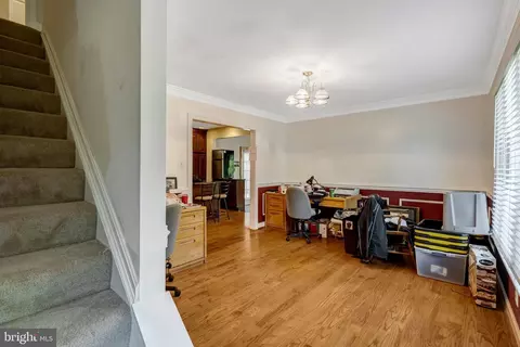 Entry Way - 8844 Mcgrath Rd, Manassas, VA 20112 photo 1 of 1