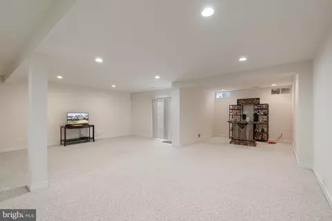 Other - 6029 Calumet Ct, Gainesville, VA 20155 photo 7 of 8