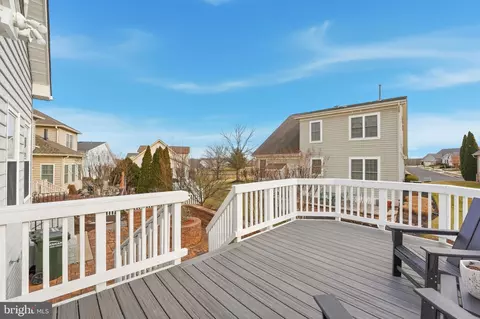 Exterior - 13141 Triple Crown Loop, Gainesville, VA 20155 photo 9 of 14
