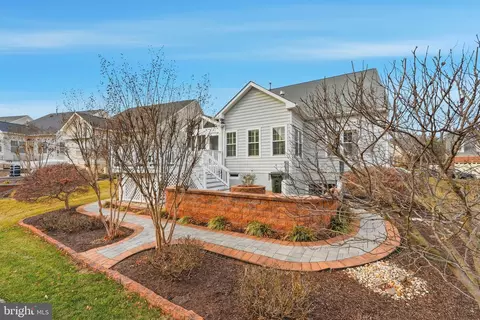 Exterior - 13141 Triple Crown Loop, Gainesville, VA 20155 photo 11 of 14