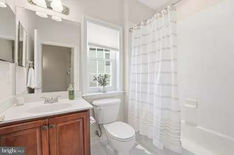 Bath - 13141 Triple Crown Loop, Gainesville, VA 20155 photo 1 of 4