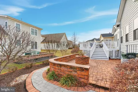 Exterior - 13141 Triple Crown Loop, Gainesville, VA 20155 photo 10 of 14