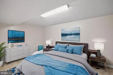 Bedroom - 4807 Executive Dr, Gainesville, VA 20155 photo 6 of 6