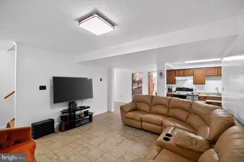 Other - 4807 Executive Dr, Gainesville, VA 20155 photo 4 of 15
