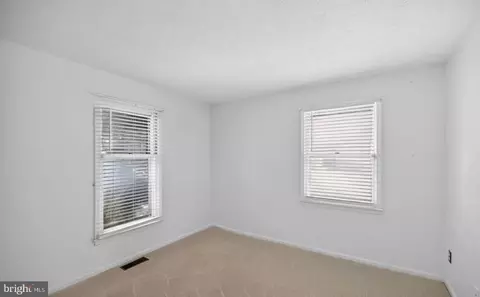 Bedroom - 4807 Executive Dr, Gainesville, VA 20155 photo 1 of 6