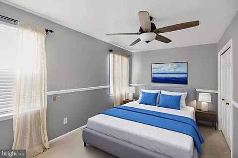 Bedroom - 4807 Executive Dr, Gainesville, VA 20155 photo 5 of 6