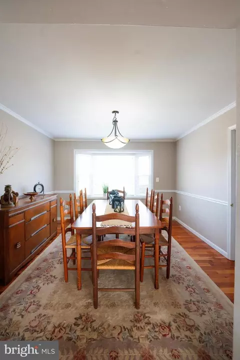 Dining - 7910 Guy Dr, Manassas, VA 20111 photo 3 of 3