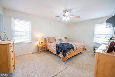 Bedroom - 7910 Guy Dr, Manassas, VA 20111 photo 1 of 6