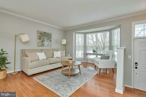 Living - 8300 Wallace Ln, Manassas, VA 20109 photo 1 of 6
