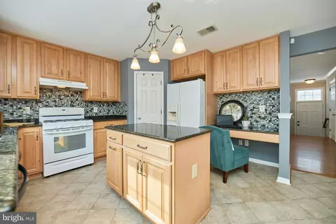Kitchen - 8300 Wallace Ln, Manassas, VA 20109 photo 2 of 6