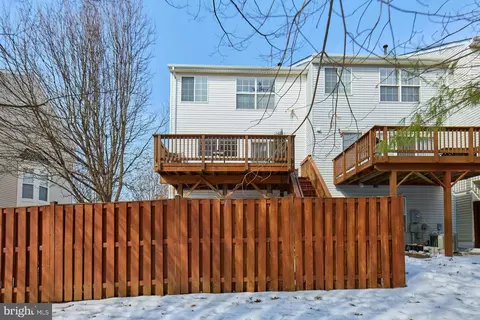 Exterior - 8300 Wallace Ln, Manassas, VA 20109 photo 10 of 14