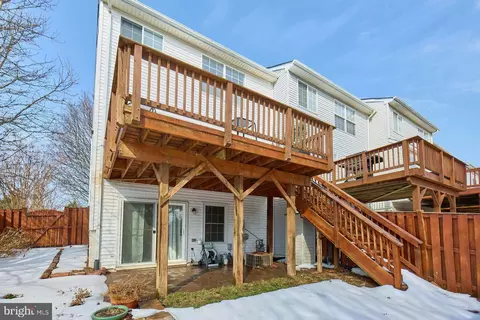 Exterior - 8300 Wallace Ln, Manassas, VA 20109 photo 6 of 14