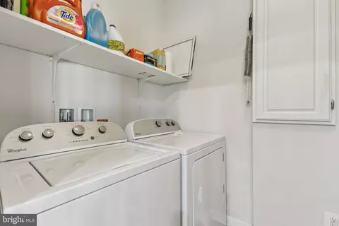 7416 Brunson Cir, Gainesville, VA 20155 photo 25
