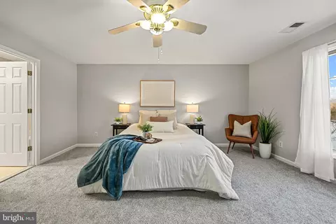 Bedroom - 10449 Pineview Rd, Manassas, VA 20111 photo 2 of 7