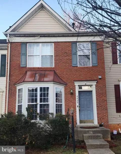 4429 Torrence Pl, Woodbridge, VA 22193