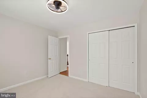 Bedroom - 8144 Tall Timber Dr, Gainesville, VA 20155 photo 4 of 9