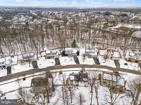 View/Area - 8144 Tall Timber Dr, Gainesville, VA 20155 photo 6 of 6