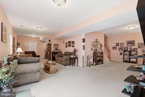 1805 Efty Ct, Woodbridge, VA 22191 photo 26