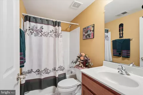 1805 Efty Ct, Woodbridge, VA 22191 photo 28