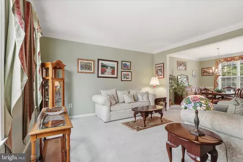 1805 Efty Ct, Woodbridge, VA 22191 photo 4