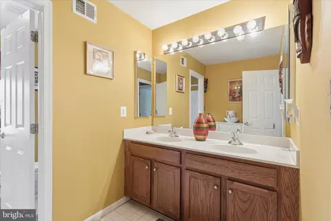 1805 Efty Ct, Woodbridge, VA 22191 photo 22