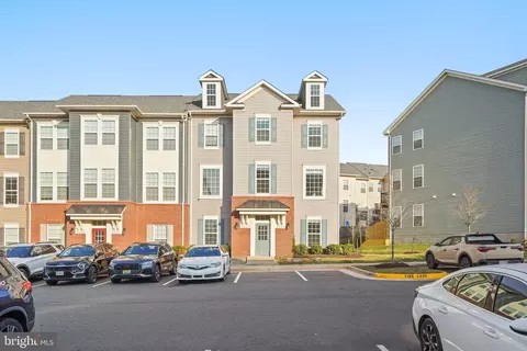 8261 Knight Station Way, Manassas, VA 20110