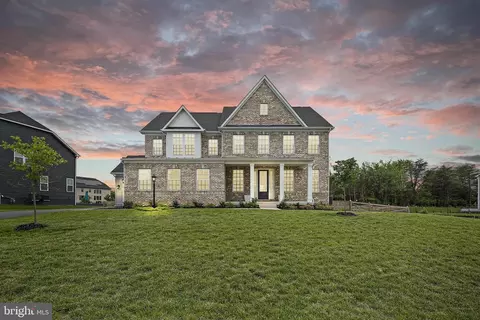 15553 Cloverland Ln, Haymarket, VA 20169