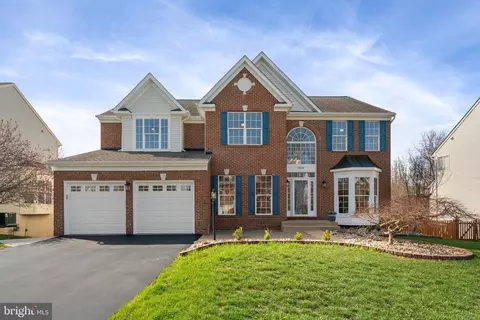 7620 Northington Ct, Gainesville, VA 20155