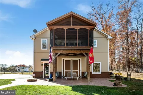14660 Fitzwater Dr, Nokesville, VA 20181