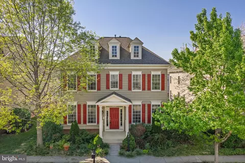 10582 Poagues Battery Dr, Bristow, VA 20136