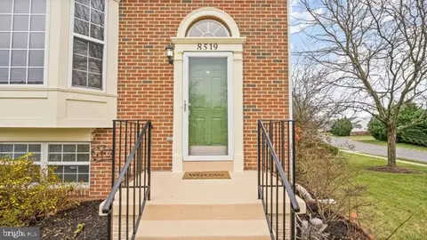 8519 Tackhouse Loop, Gainesville, VA 20155 photo 4